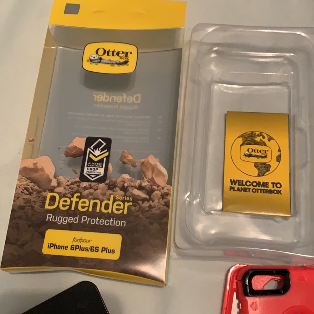 Otter Box - Picture 4 of 5